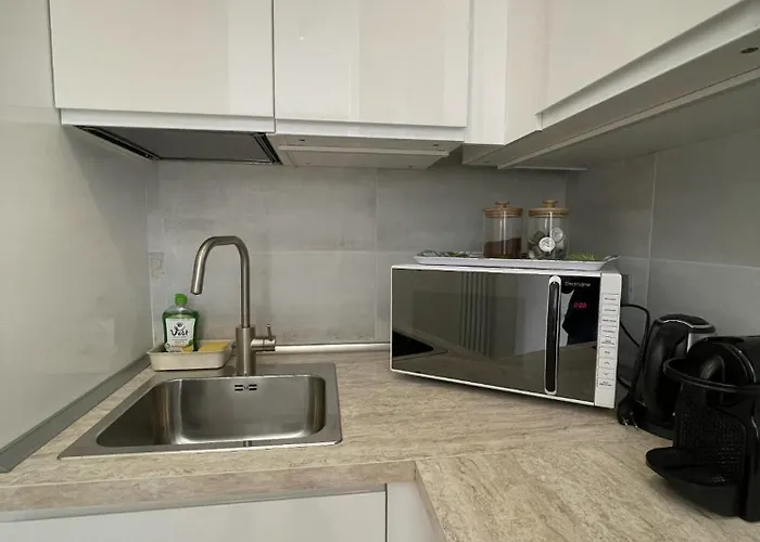 Apartamento A Un Passo Dall'ospedale