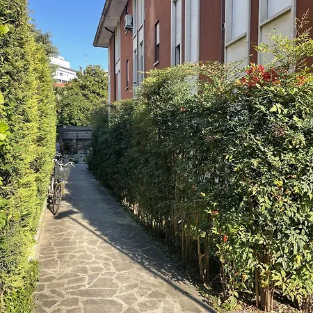 A Un Passo Dall'ospedale דירה פאדובה