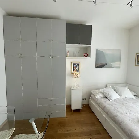 A Un Passo Dall'ospedale Apartament *