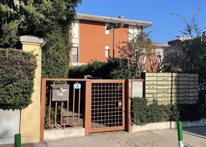 A Un Passo Dall'ospedale Διαμέρισμα